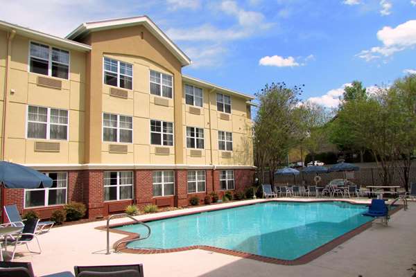 Pool - Extended Stay America Suites Northpoint West Alpharetta