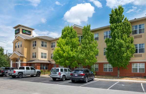 Exterior view - Extended Stay America Suites Southern Avenue Indianapolis - I-74 & I-465, Exit 11