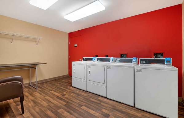  - Extended Stay America Suites Southern Avenue Indianapolis - I-74 & I-465, Exit 11