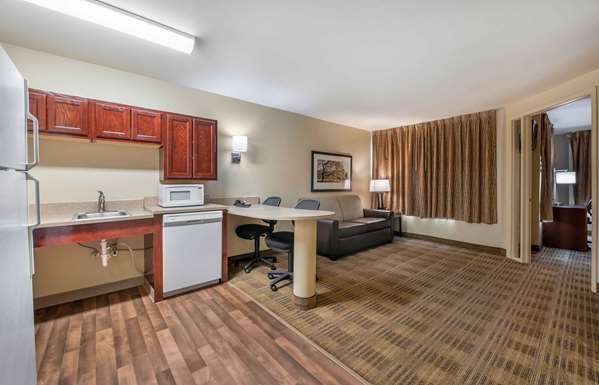  - Extended Stay America Suites Northwest I-465 Indianapolis