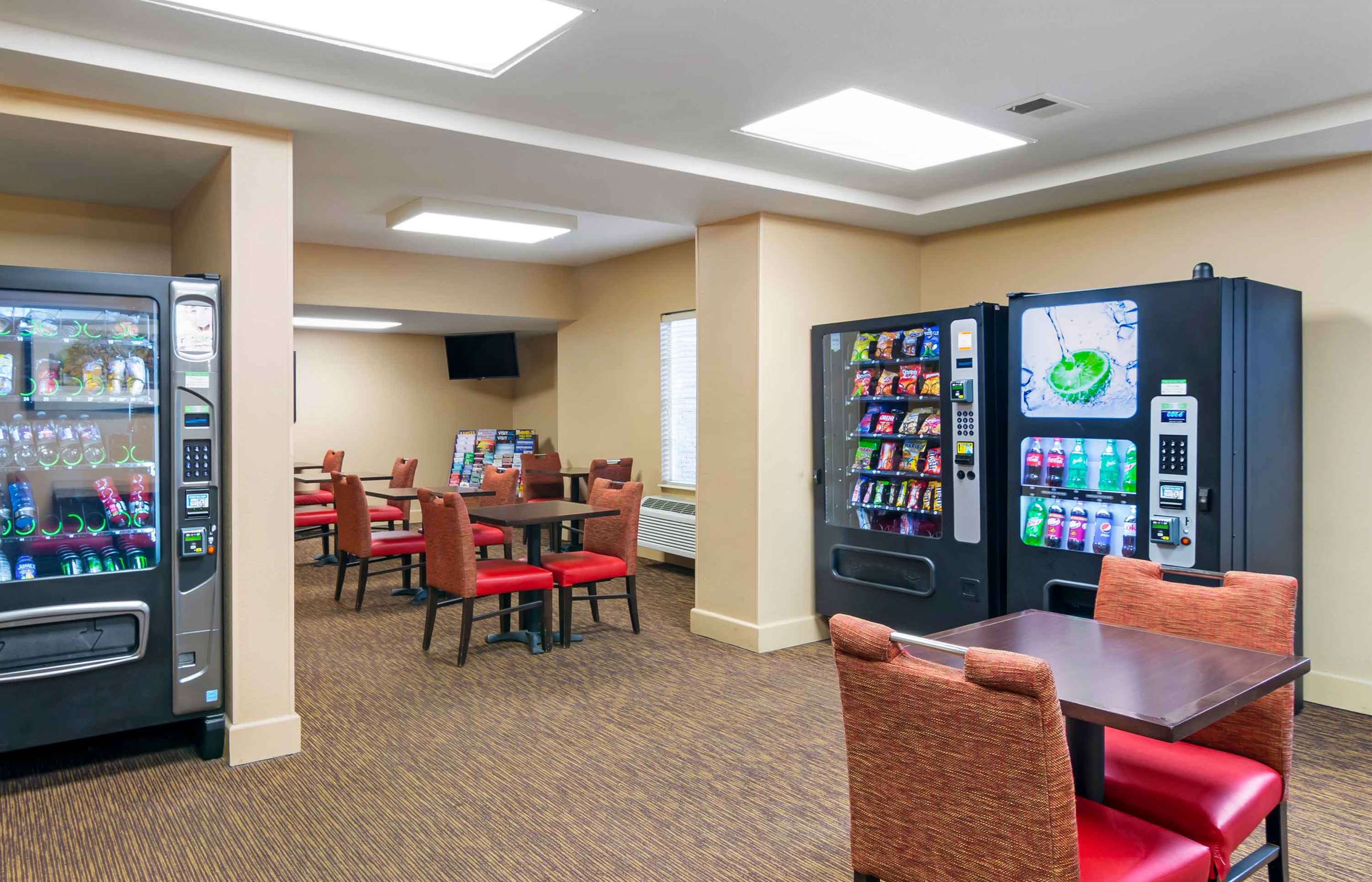 Breakfast Room
