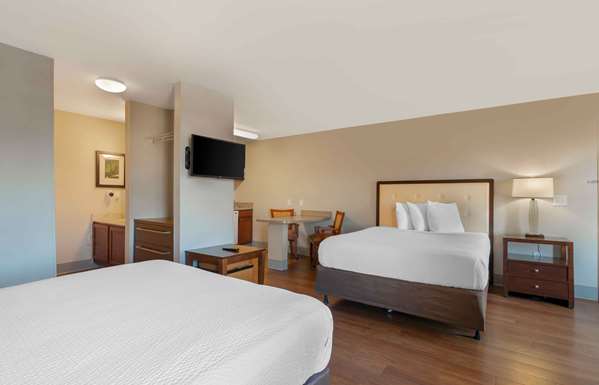  - Extended Stay America Suites Lenexa - I-35, Exit 224