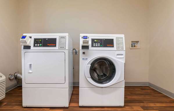  - Extended Stay America Suites Lenexa - I-35, Exit 224