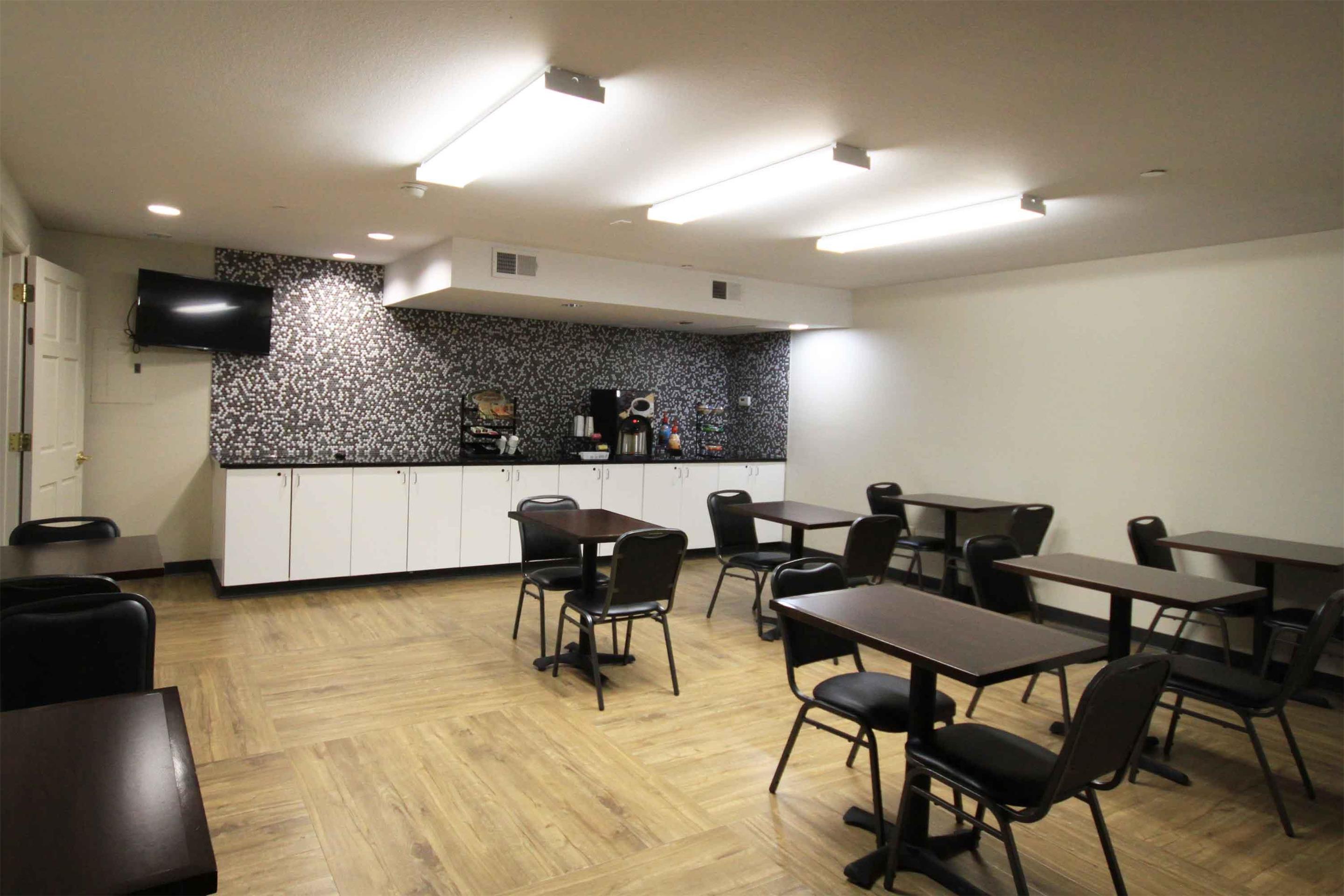 Breakfast Room