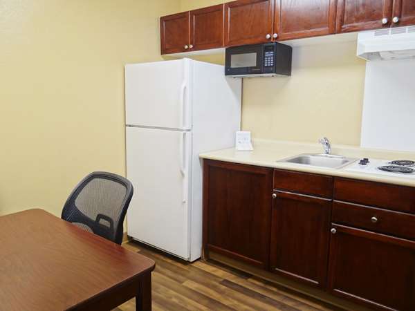  - Extended Stay America Suites Hillsboro