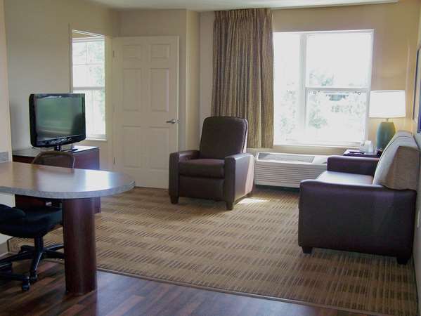  - Extended Stay America Suites Hillsboro