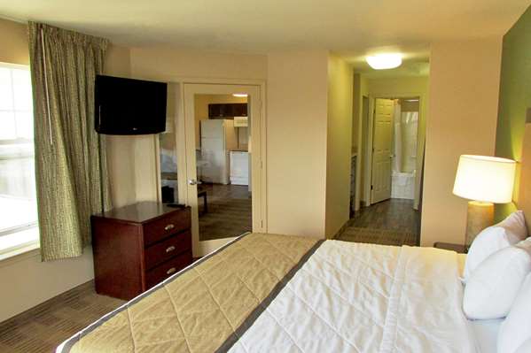  - Extended Stay America Suites Hillsboro