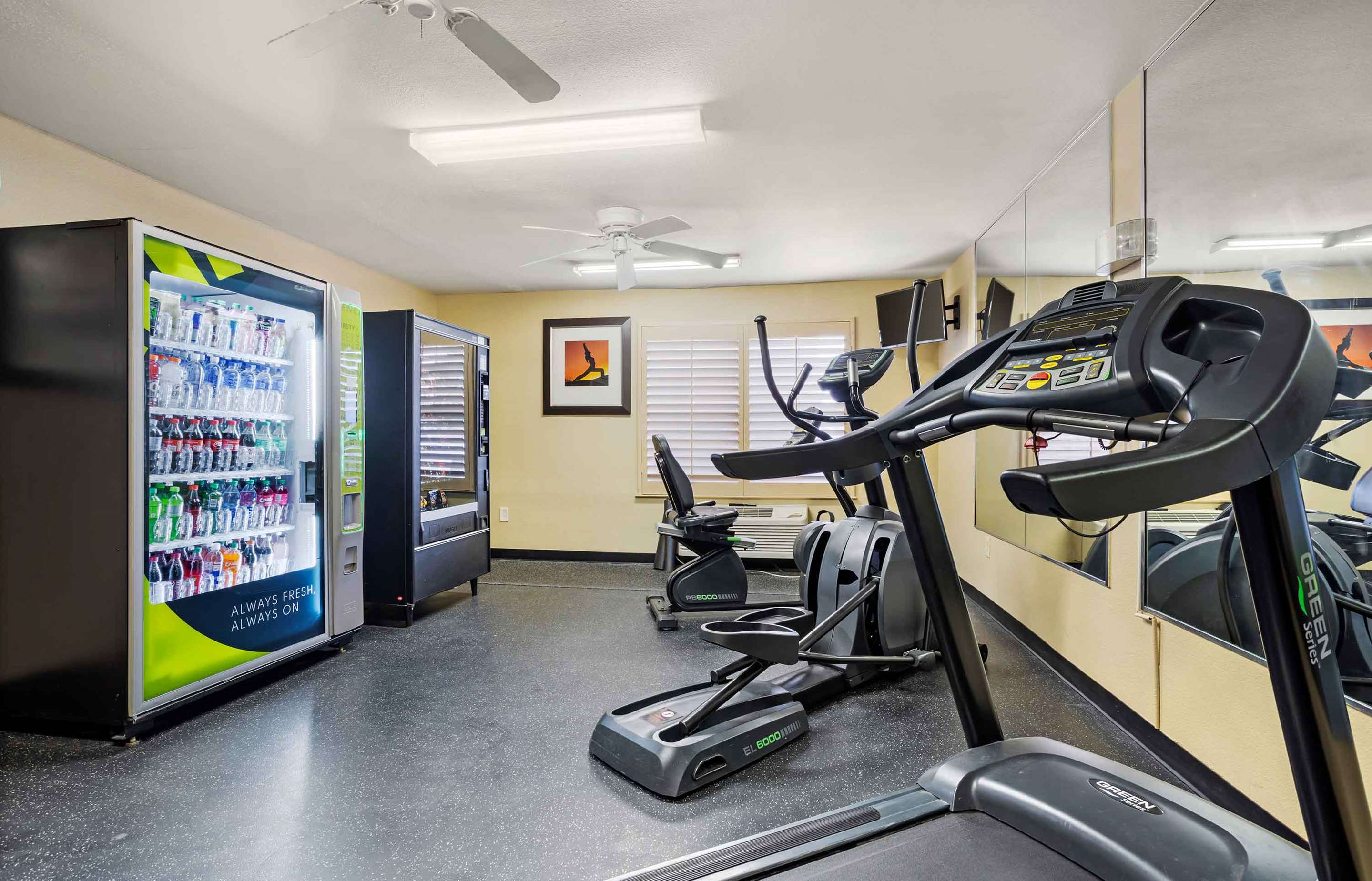 On-Site Fitness Facility | Extended Stay America Suites Houston Med Ctr Braeswood Bl