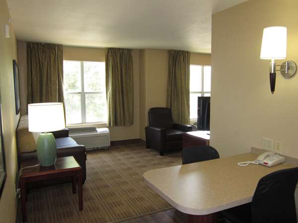  - Extended Stay America Suites Research Blvd Austin