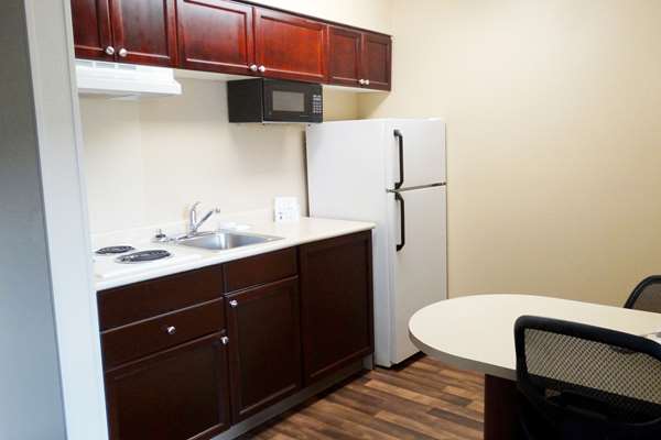  - Extended Stay America Suites Green Park Drive Irving