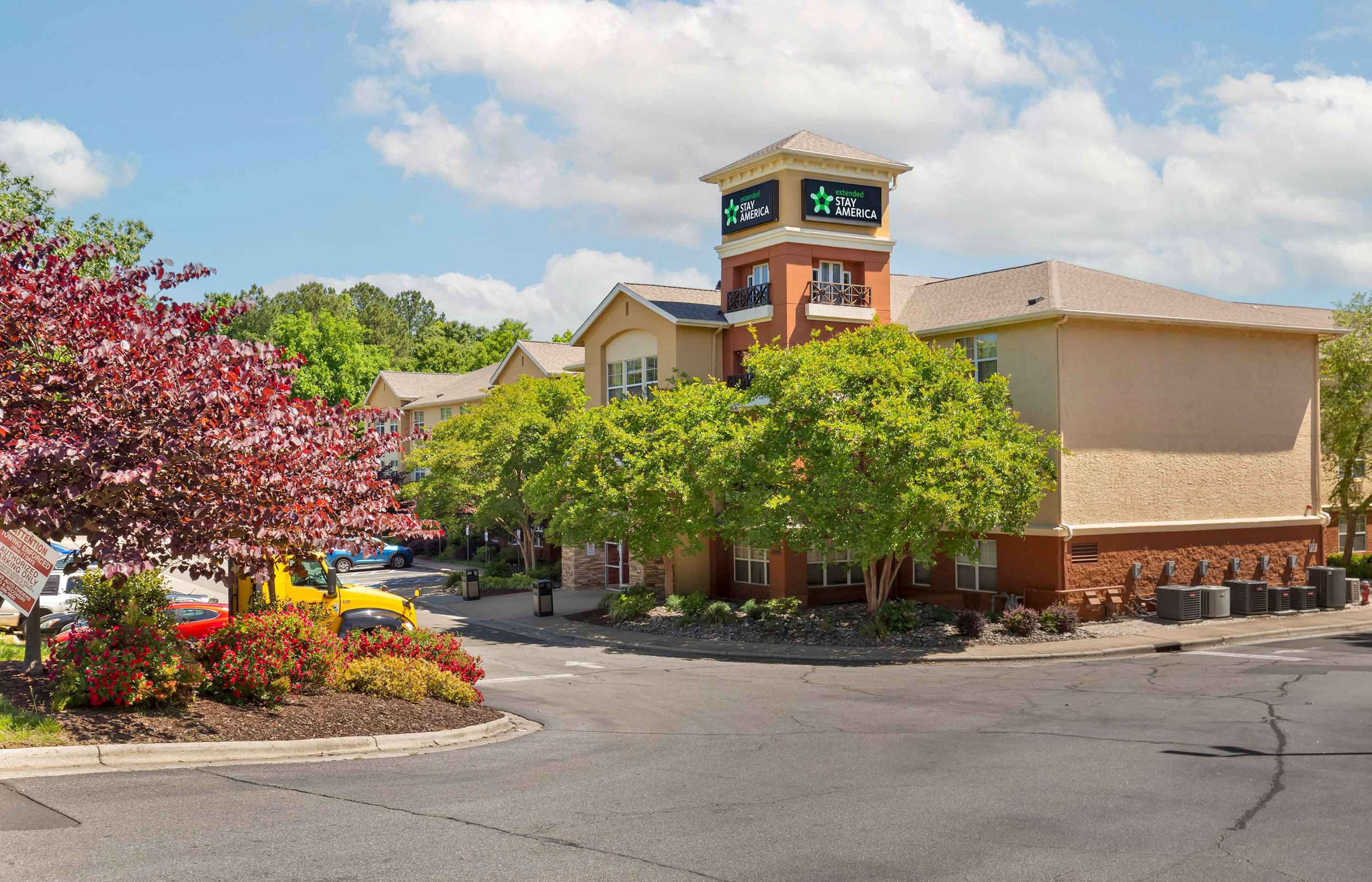 Exterior | Extended Stay America Suites Raleigh RTP 4919 Miami Blvd