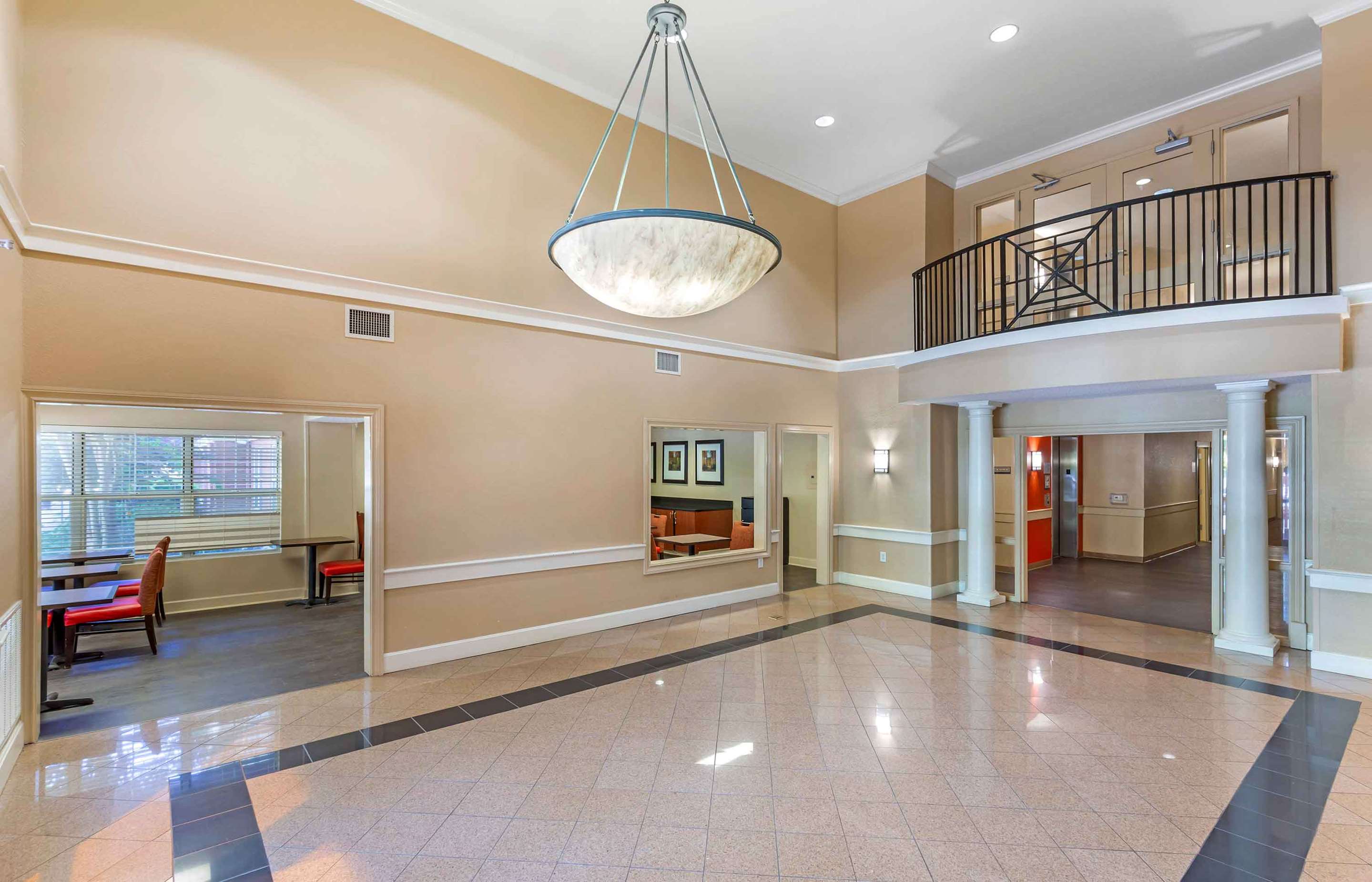 Lobby and Guest Check-in | Extended Stay America Suites Raleigh RTP 4919 Miami Blvd