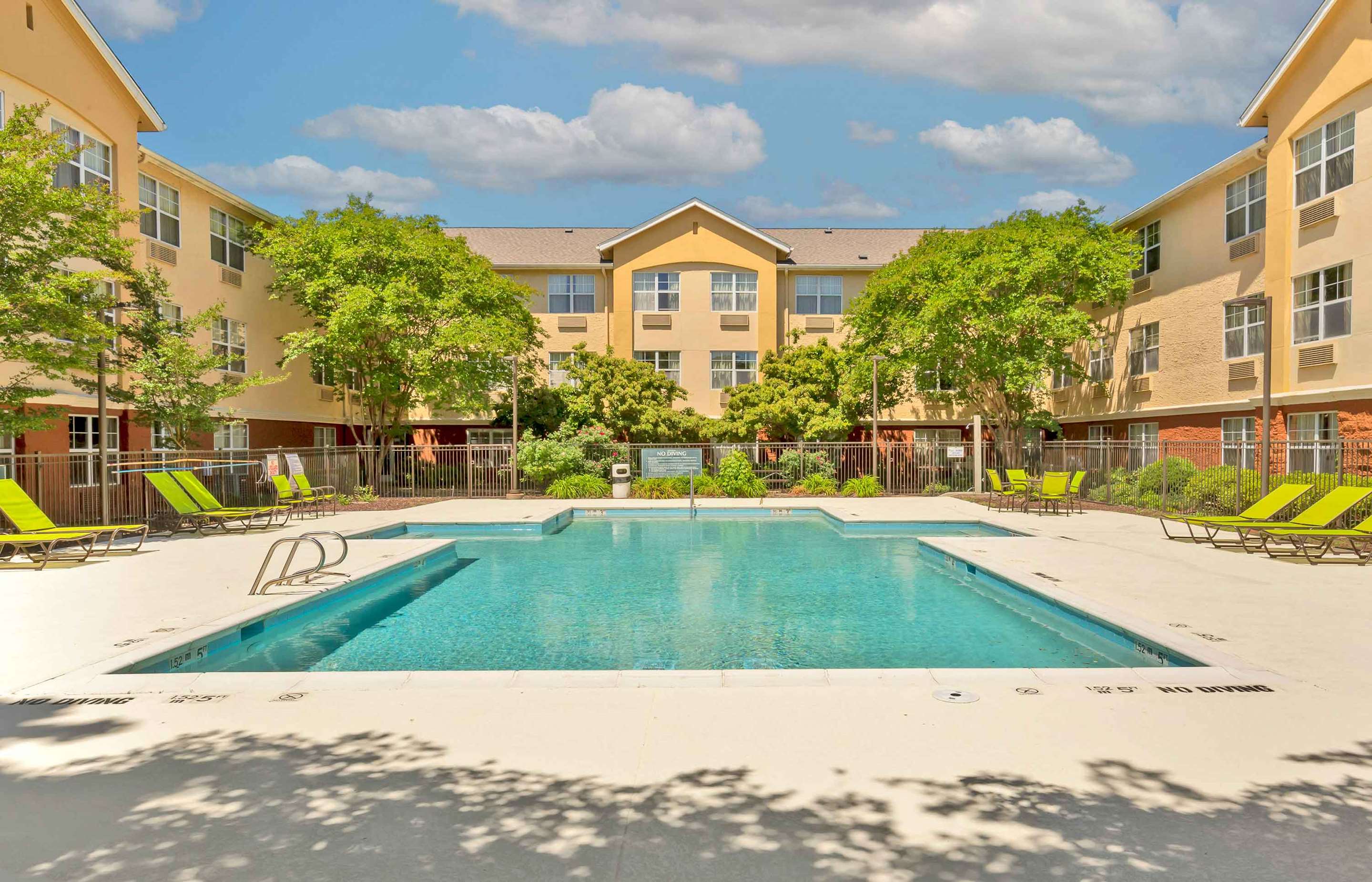 Swimming Pool | Extended Stay America Suites Raleigh RTP 4919 Miami Blvd