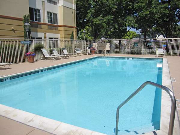 Pool - Extended Stay America Premier Suites Airport North San Jose
