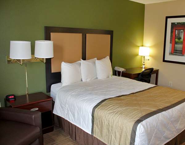  - Extended Stay America Suites Chester Lane Bakersfield