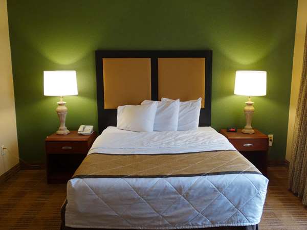  - Extended Stay America Suites Chester Lane Bakersfield