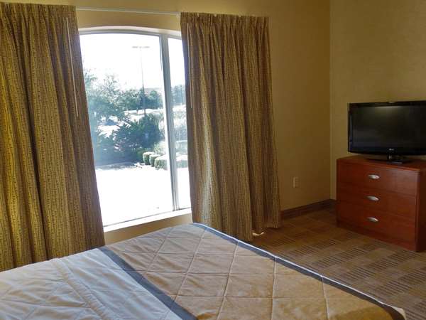 - Extended Stay America Suites Chester Lane Bakersfield