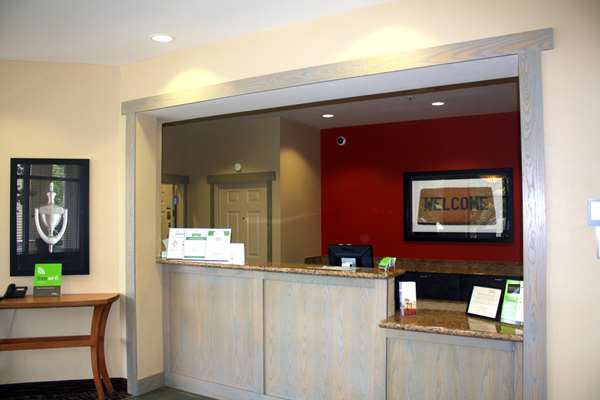  - Extended Stay America Suites San Rafael - I-580, Exit 2