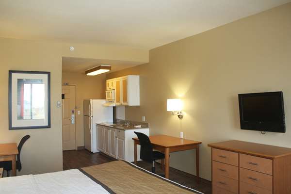  - Extended Stay America Suites San Rafael - I-580, Exit 2