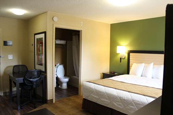  - Extended Stay America Suites Greenbrier Chesapeake - I-64, Exit 289