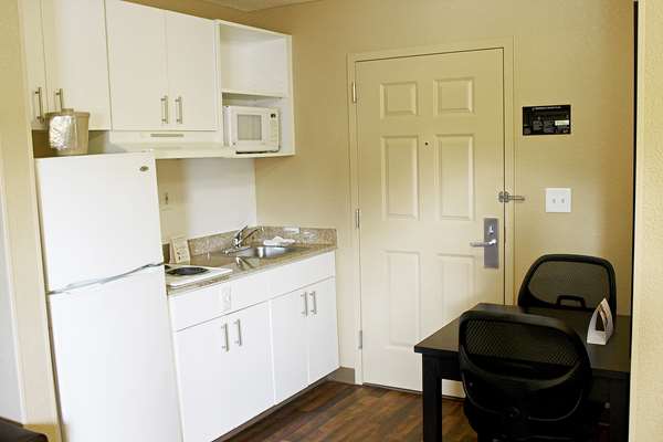  - Extended Stay America Suites Greenbrier Chesapeake - I-64, Exit 289