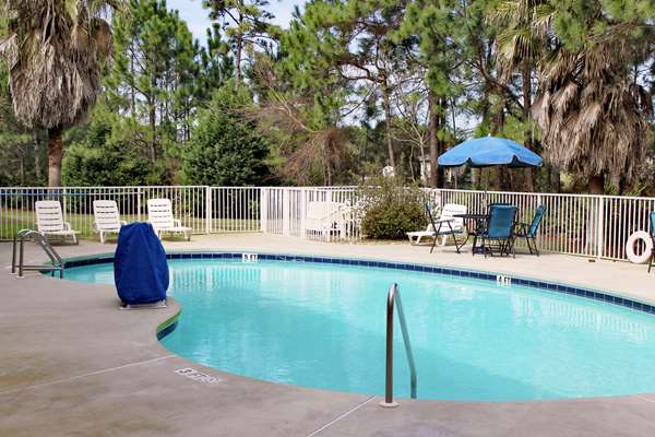 Pool - Extended Stay America Suites Destin Beach
