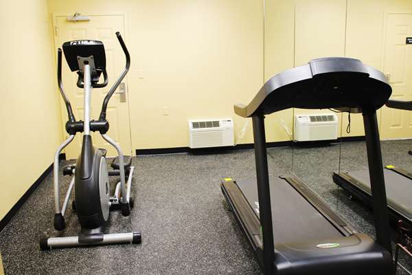 Fitness/ Exercise Room - Extended Stay America Suites Destin Beach