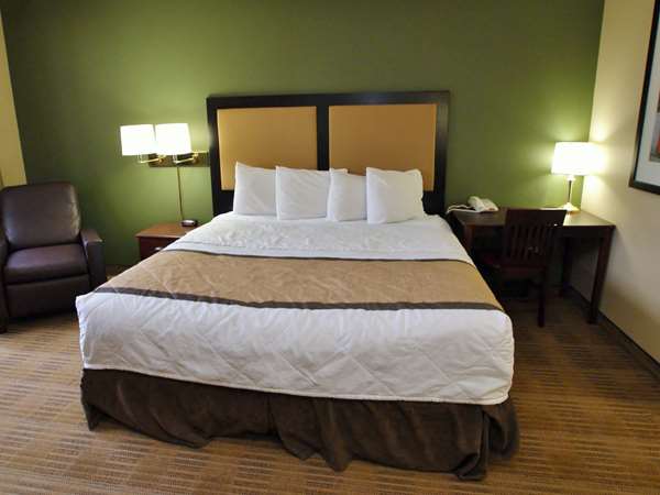  - Extended Stay America Suites Fresno