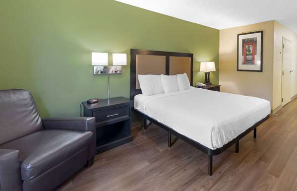  - Extended Stay America Suites Melbourne Airport