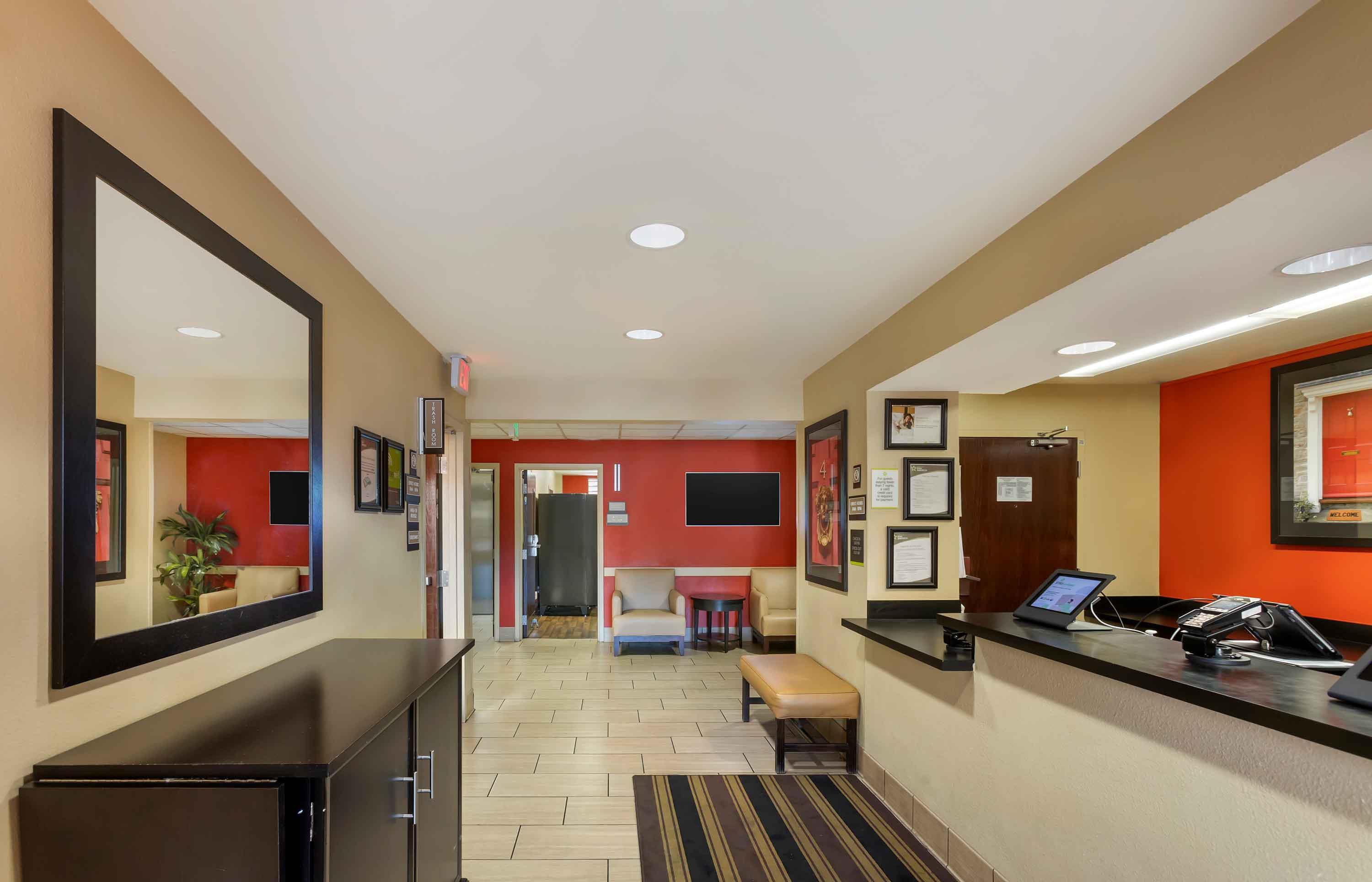 Lobby and Guest Check-in