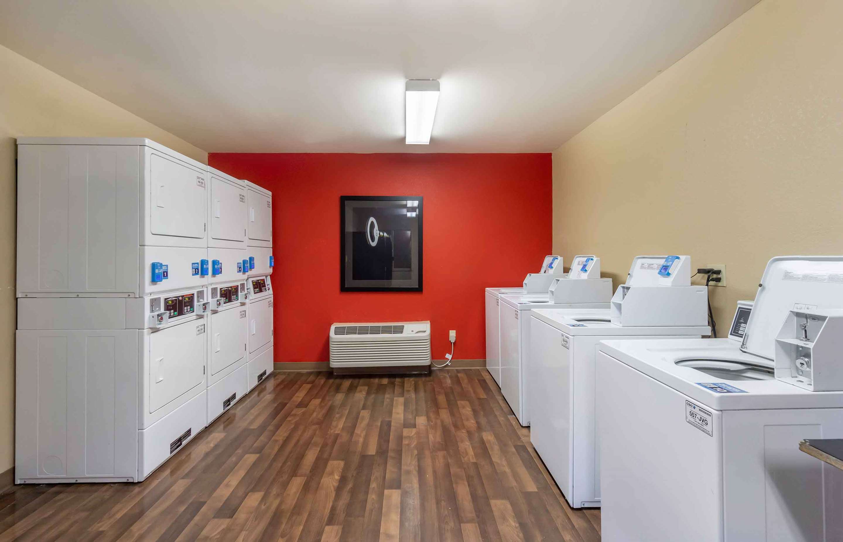 On-Premise Guest Laundry | Extended Stay America Suites Tacoma South