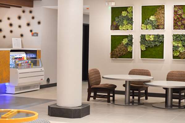  - Best Western Ft Lauderdale Hollywood Airport Hotel - I-95, Exit 21