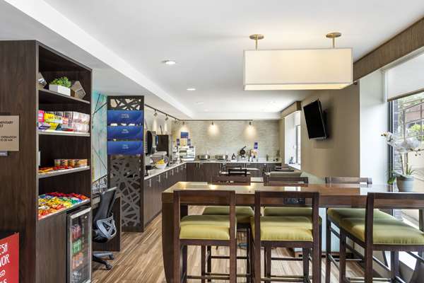 Amenities - Best Western Coney Island Brooklyn Inn