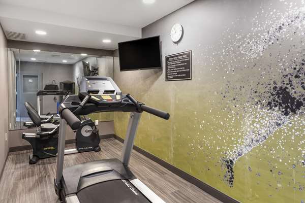 Fitness/ Exercise Room - Best Western Coney Island Brooklyn Inn