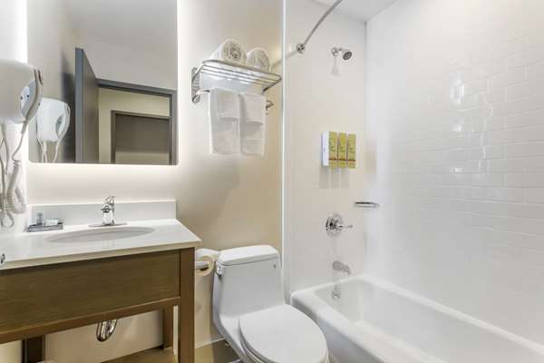  - Best Western Coney Island Brooklyn Inn