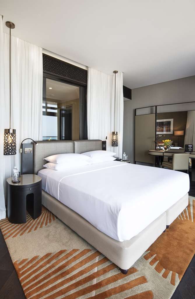 Grand Hyatt Abu Dhabi Hotel and Residences