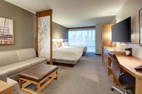  - Hyatt Place Hotel Downtown Milwaukee - I-43, Exit 73A