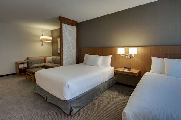 - Hyatt Place Hotel Downtown Milwaukee - I-43, Exit 73A
