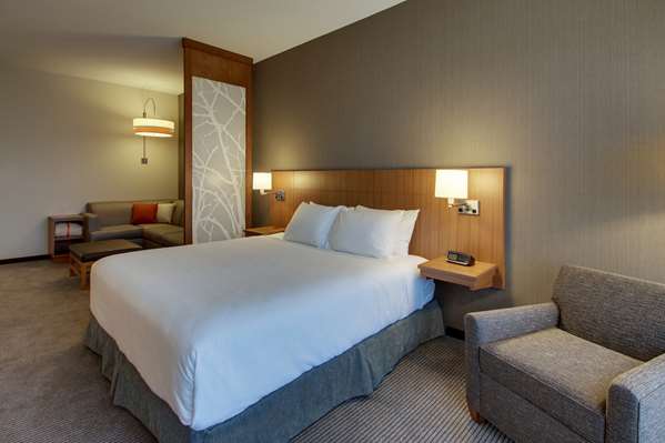  - Hyatt Place Hotel Downtown Milwaukee - I-43, Exit 73A