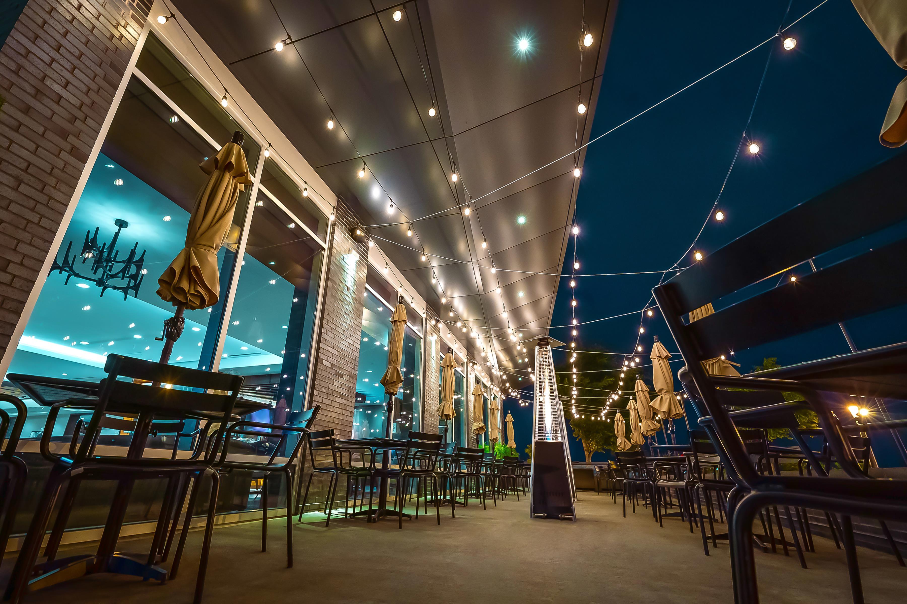 Patio Terrace | Hyatt Place Milwaukee/Downtown