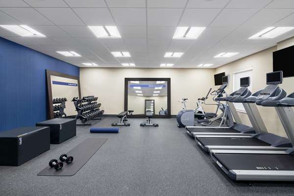 Fitness/ Exercise Room - Hampton Inn Sikeston