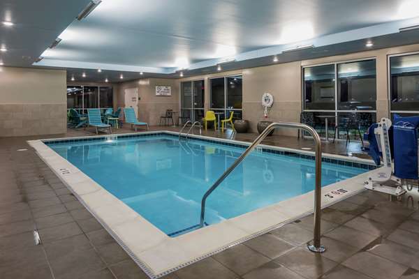 Pool - Home2 Suites by Hilton Centerville - I-675, Exit 7