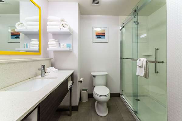  - Hampton Inn & Suites Allen Park