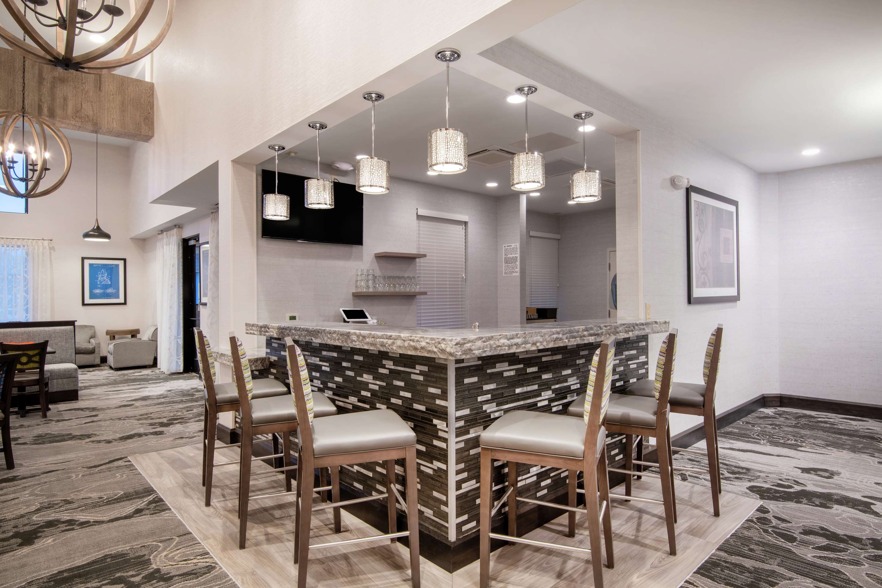 BarLounge | Homewood Suites by Hilton Steamboat Springs, CO