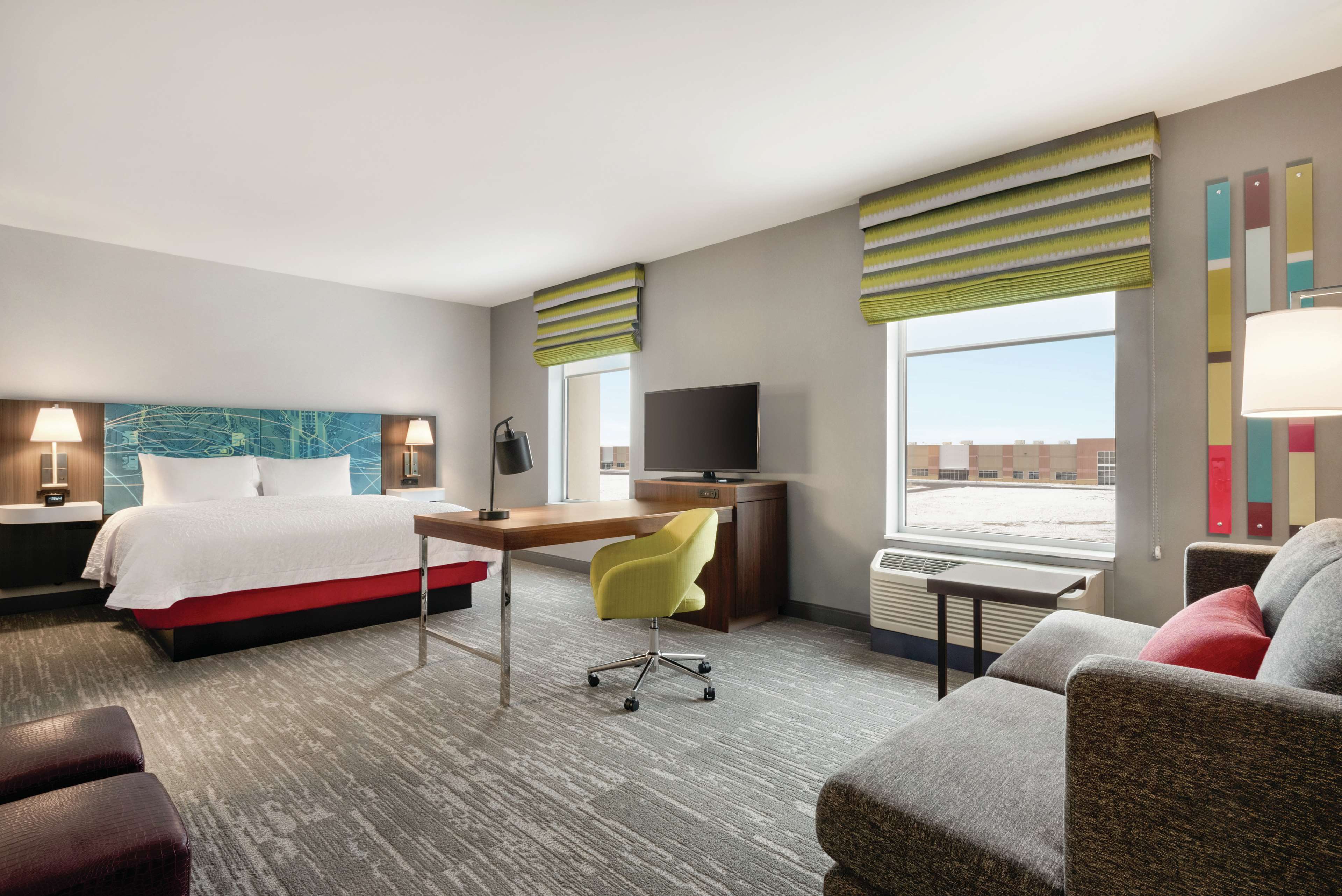 Hampton Inn Brooklyn Park, MN Room Type - 1 KG HR ACC FRG MIC STE NS