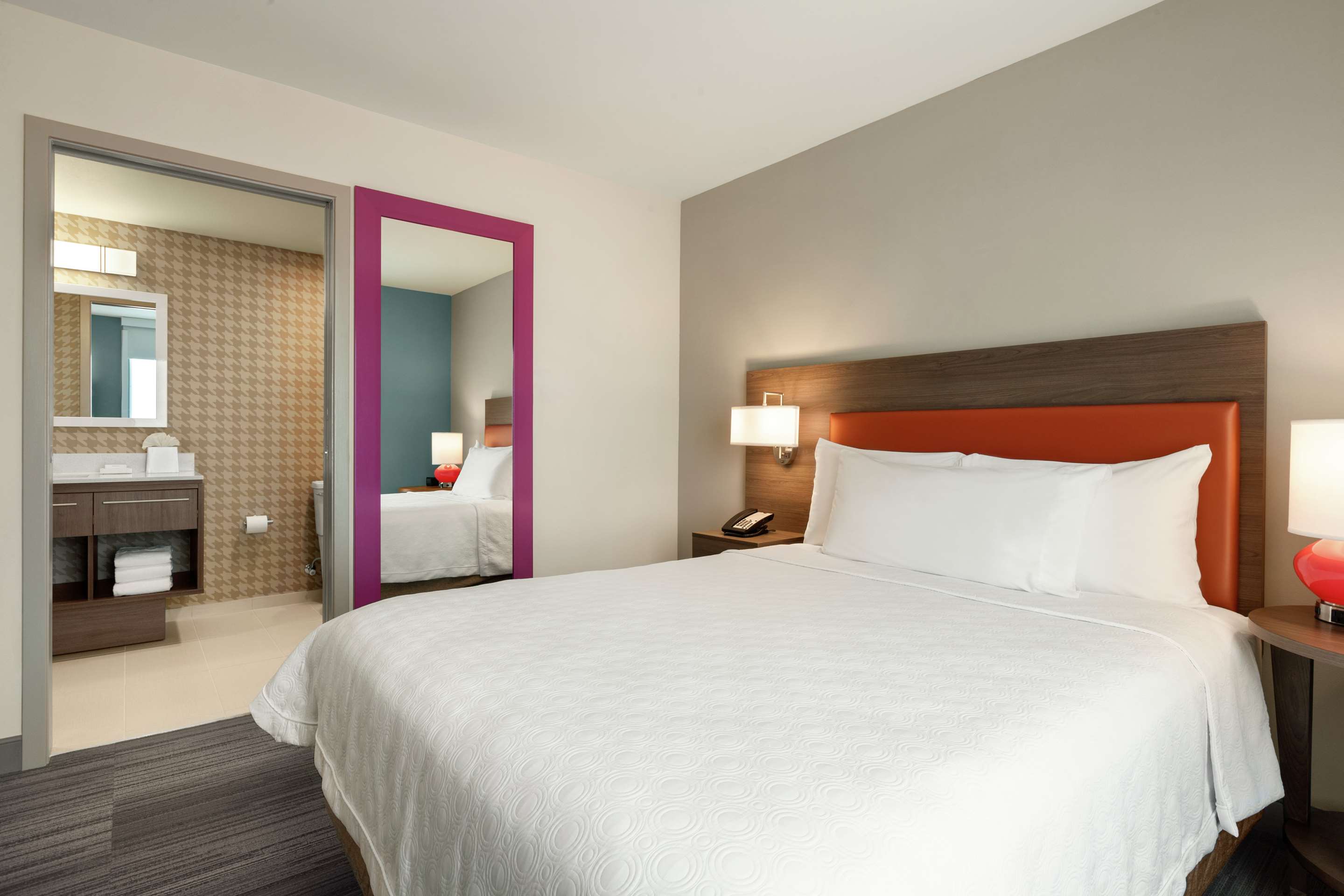Guest room