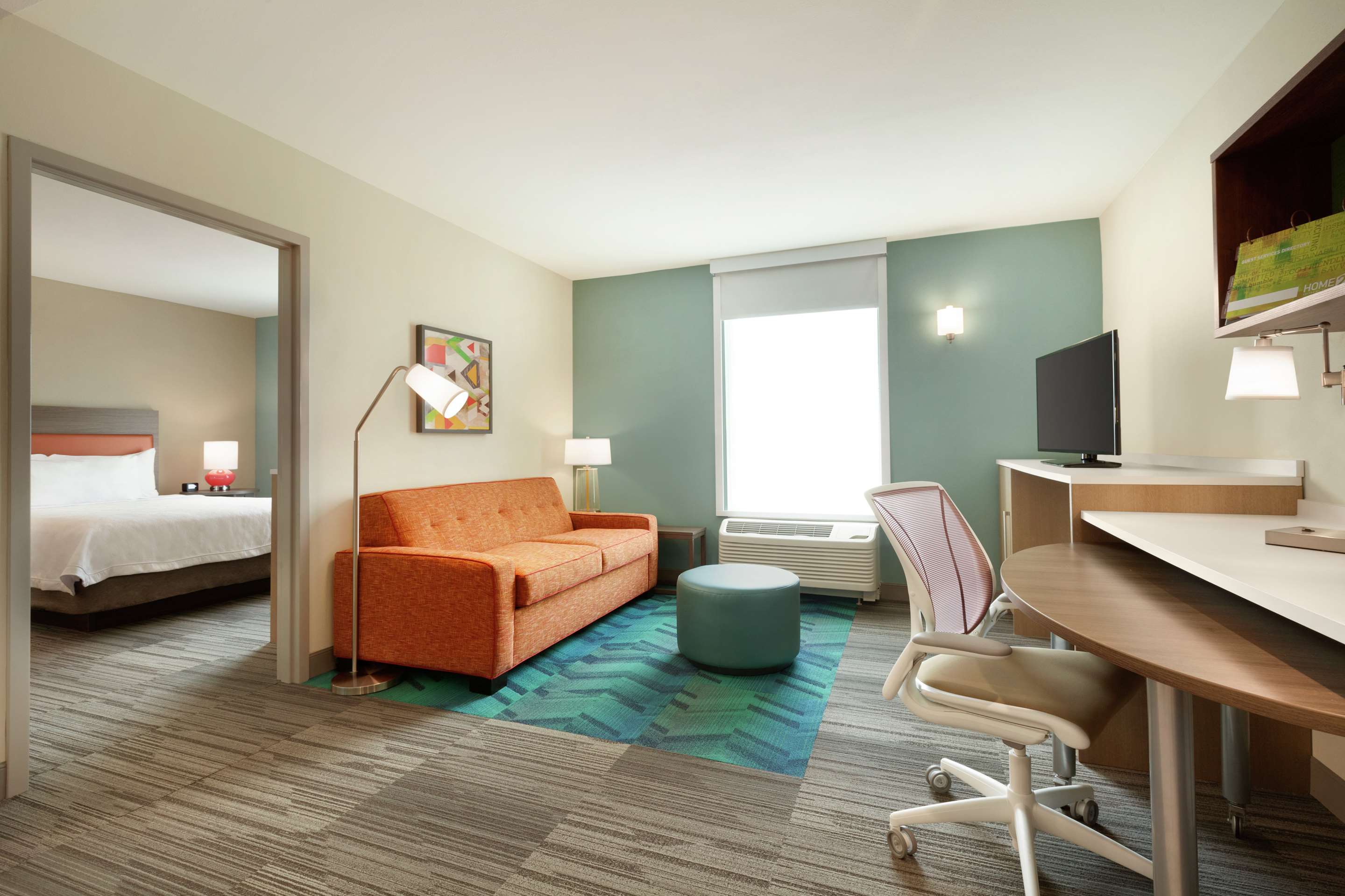 Guest room