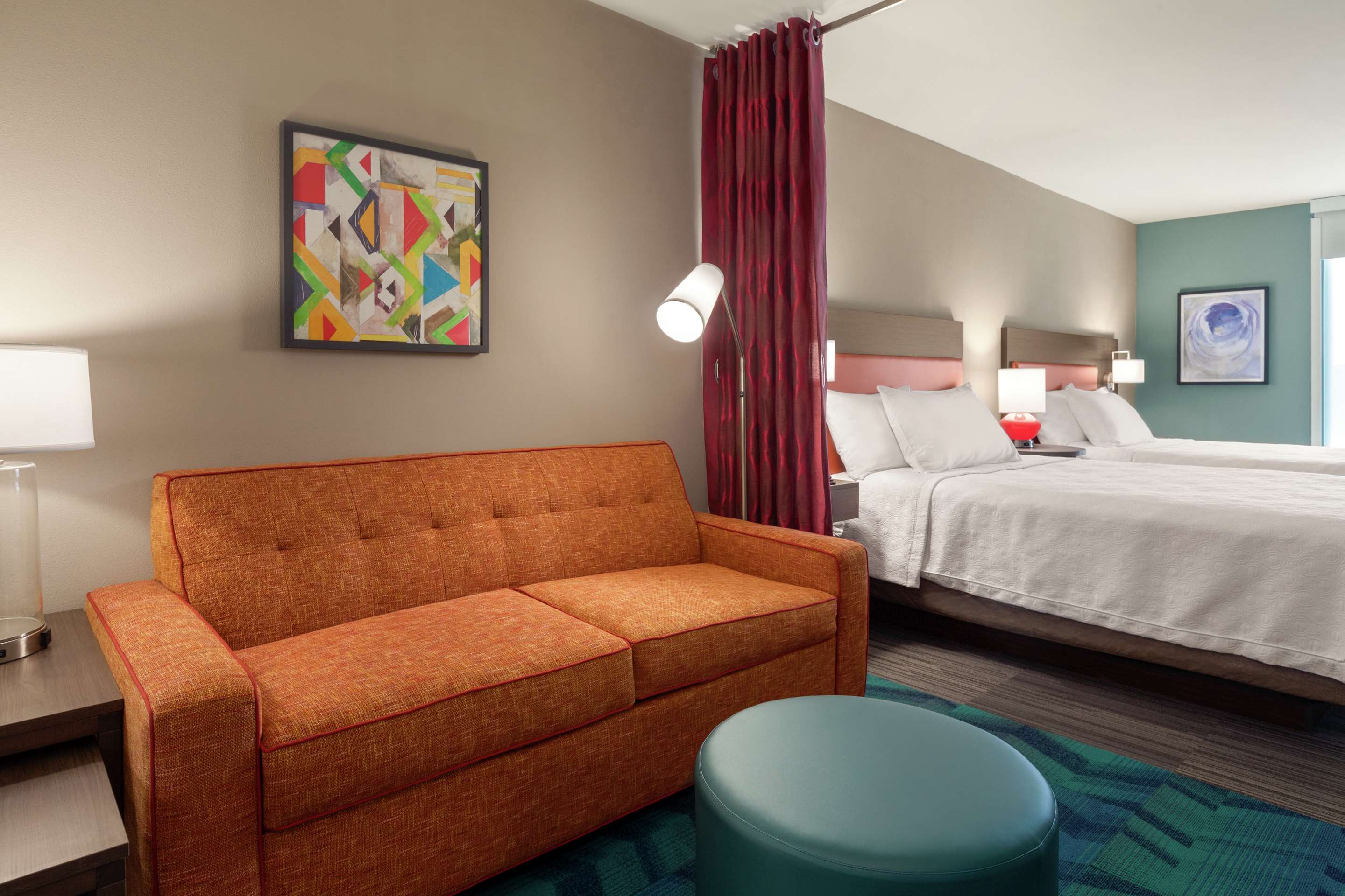 Guest room