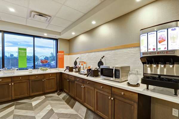 Amenities - Hampton Inn Niagra St Catharines