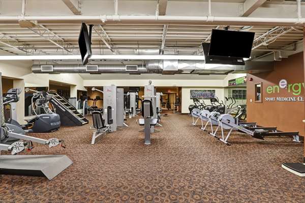 Fitness/ Exercise Room - Hampton Inn Niagra St Catharines